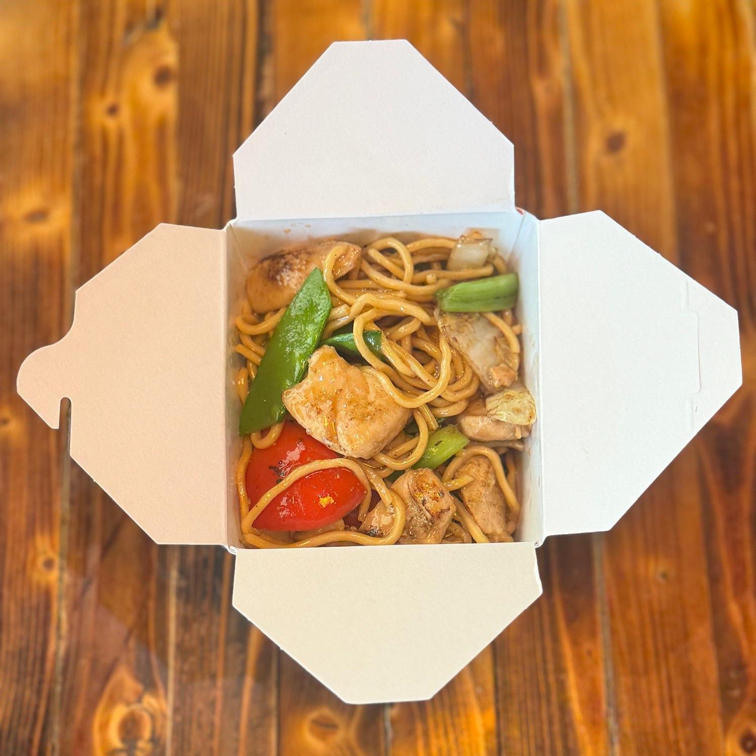 CHIFA-STYLE STIR-FRIED NOODLES WITH CHICKEN.