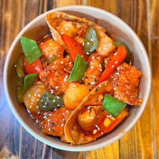 KAM LU WANTAN WITH CHICKEN