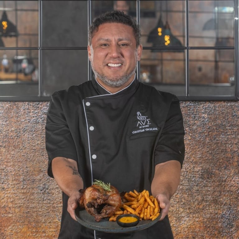Chef Ave by Divino: Christian Encalada