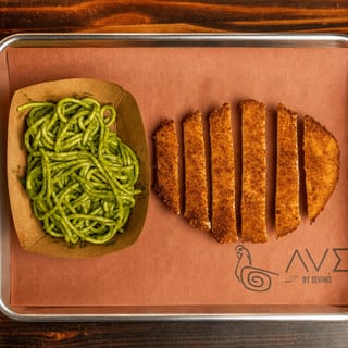 Pesto spaghetti with chicken